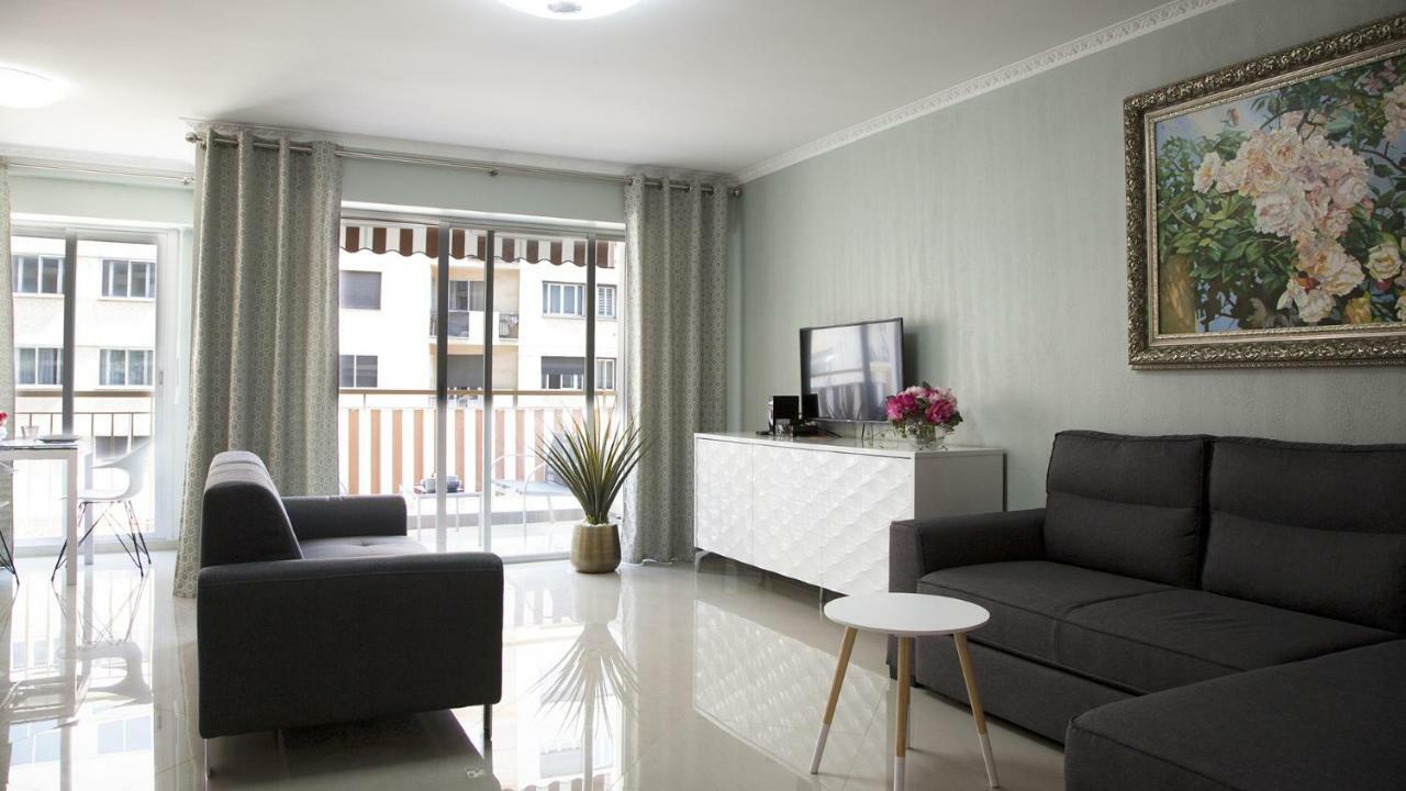 Big & Stylish 2 Room Flat Nice Buitenkant foto